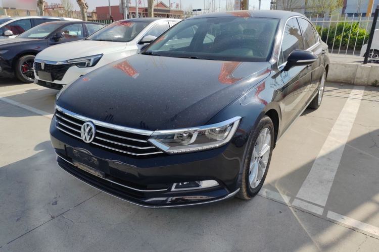 Used Volkswagen Magotan 2018 330TSI DSG Luxury Model