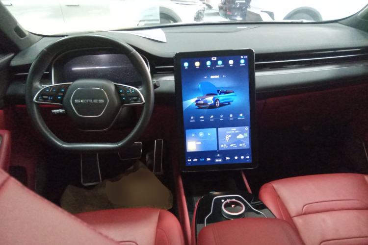 Used SERES SF5 2021 Four-Wheel Drive Freedom Expedition Edition