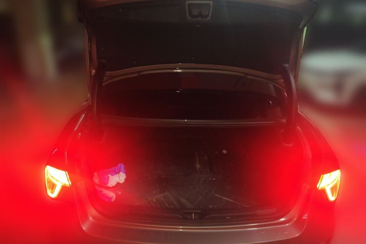 Used Lynk & Co 03 2021 1.5TD DCT JingPro Trunk