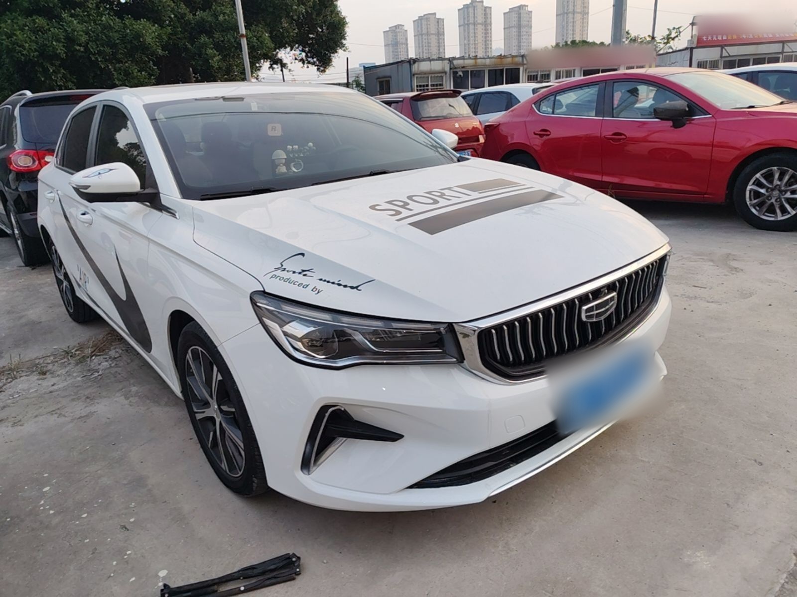 Geely Auto Emgrand 2023 4th Generation Champion Edition 1.5L CVT Flagship Model — снимка 3