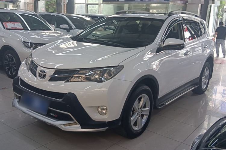Used Toyota RAV4 2013 2.0L CVT Four-Wheel Drive New Edition