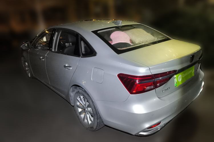 Used Roewe i6 New Energy 2017 45T Hybrid Connect & Smart Enjoyment Edition Exterior 3