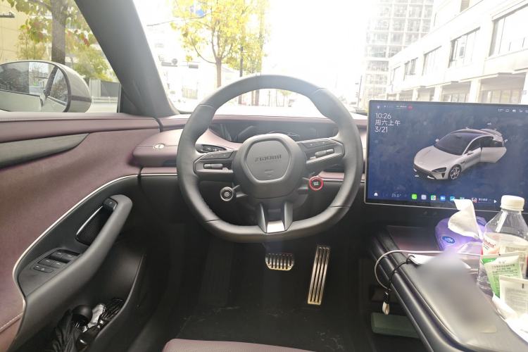 Used Xiaomi Auto SU7 2024 Four-Wheel Drive Ultra-Long Range Advanced Intelligent Driving Max Edition Steering Wheel
