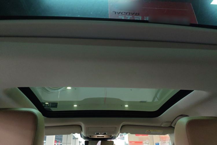 Used Jaguar XFL 2024 2.0T P250 Two-Wheel Drive Prestige Luxury Edition
