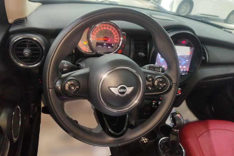 Used MINI 2016 1.2T ONE Pioneer Edition