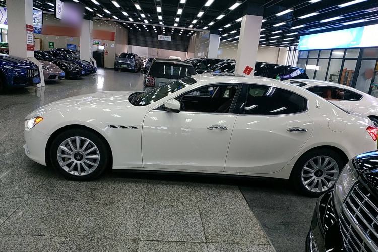 Used Maserati Ghibli 2017 3.0T Standard Edition
