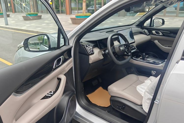 Used Geely Auto FX11 2025 4th Generation 1.5TD DCT – The Start
