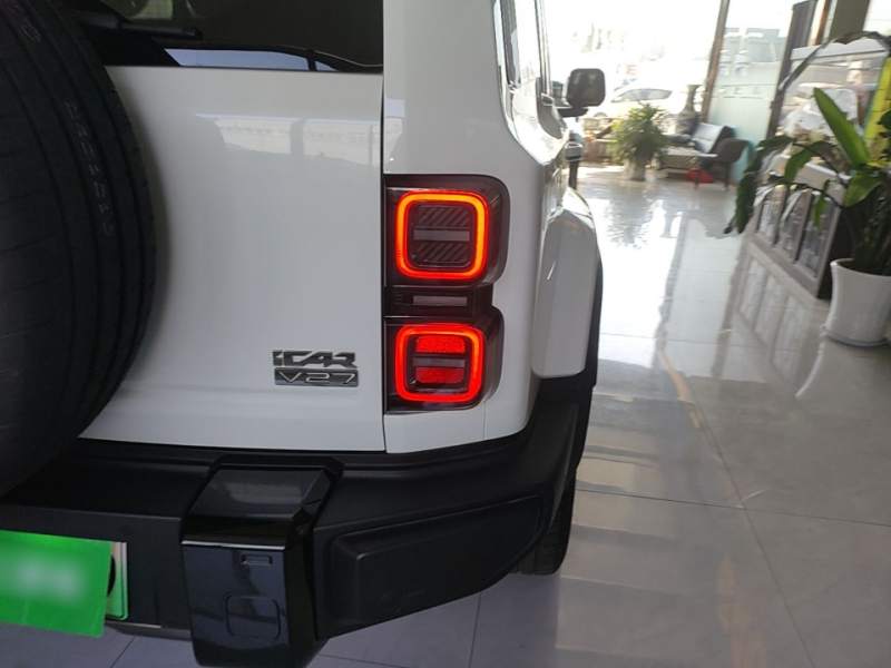 Used iCAR V27 2026 Model 210KM Two-Wheel Drive Falcon 500 — 7