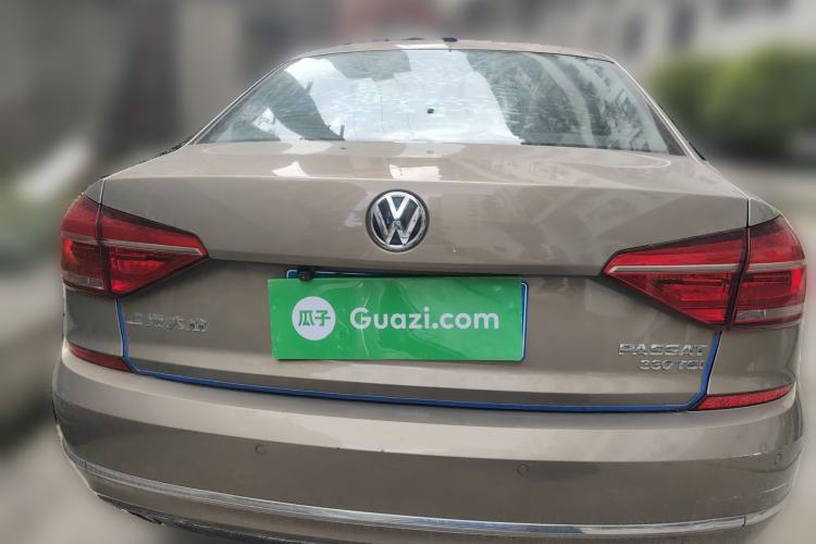 Used Volkswagen Passat 2017 330TSI DSG Luxury Edition
