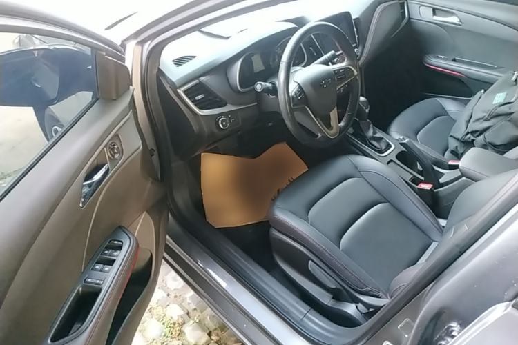 Used Chevrolet Monza 2022 Light Hybrid RS 330T Automatic Comfort Edition Driver Seat