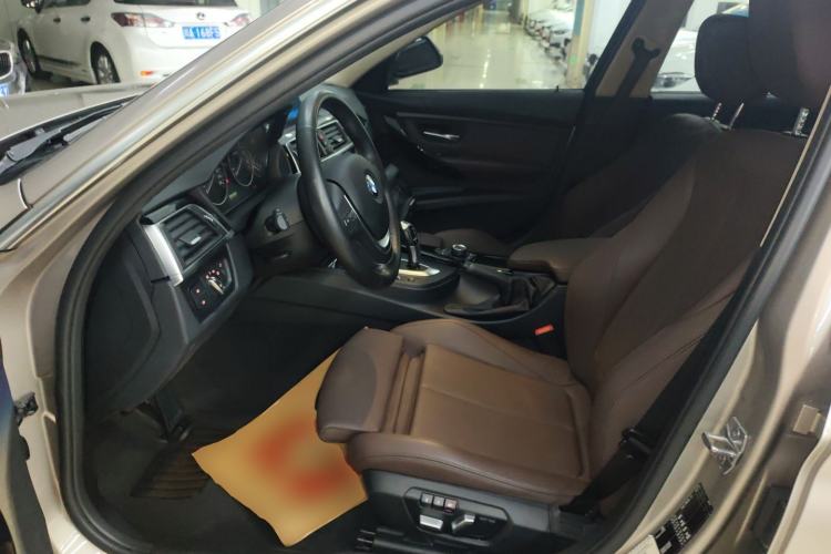 Used BMW 3 Series 2018 320Li Fashion Model
