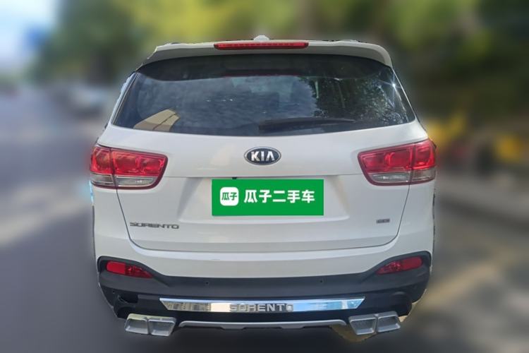 Used Kia Sorento 2015 Sorento L 2.4L Gasoline 4WD Elite Edition 5 Seats China IV Standard
