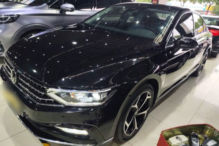 Used Volkswagen Magotan 2023 2 Million Units Commemorative Edition 330TSI DSG Luxury Version