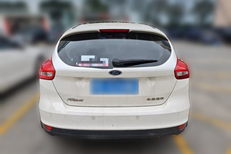 Used Ford Focus 2018 Hatchback Classic 1.6L Automatic Comfort Plus SmartDrive Edition
