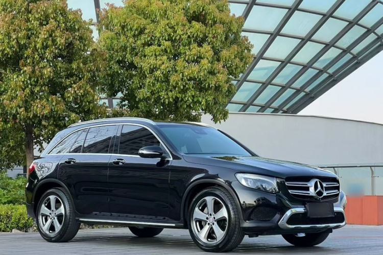 Used Mercedes-Benz GLC 2016 GLC 300 4MATIC Dynamic Model