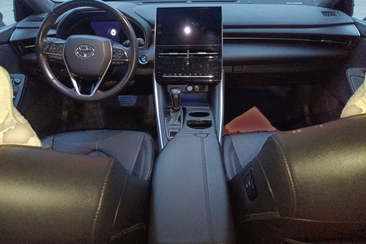 Used Toyota Avalon 2022 2.0L Luxury Edition Center Console