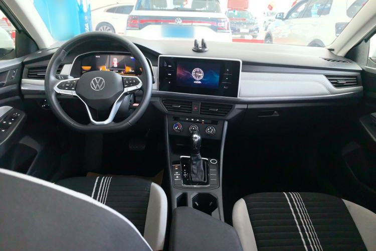 Used Volkswagen Bora 2024 200TSI DSG Comfort Edition
