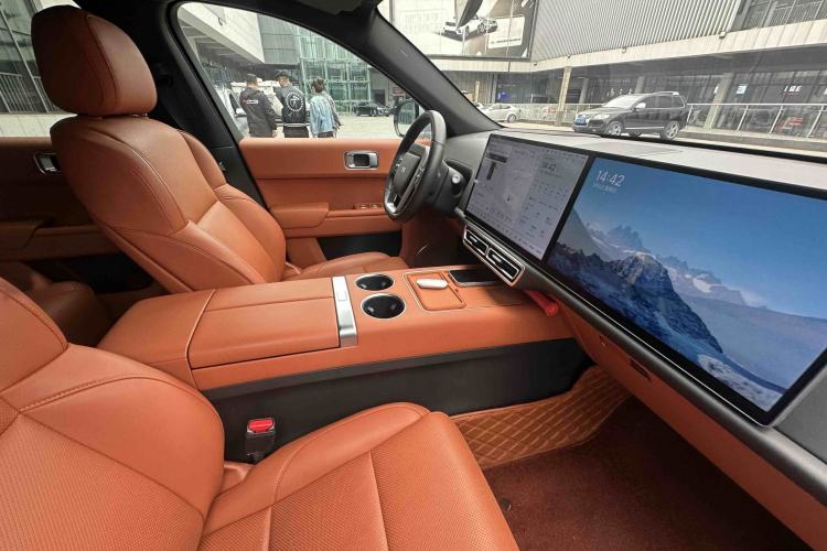 Used Li Auto L7 2023 Pro Model
