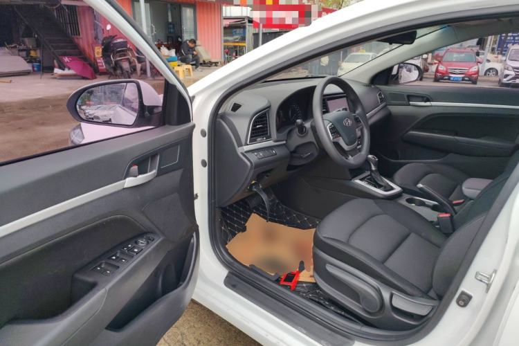 Used Hyundai Elantra (6th Generation / Lingdong) 2018 1.6L Automatic 15th Anniversary Special Edition Driver Seat