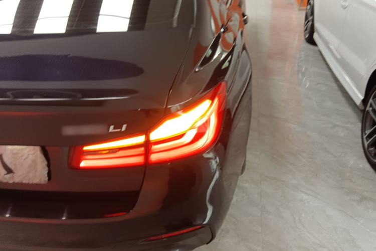 Used BMW 5 Series 2019 530Li Leading Model M Sport Package