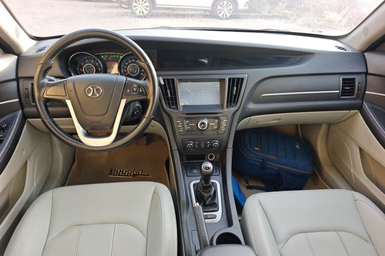 Used BAIC Senova D50 2014 1.5L manual comfort version
