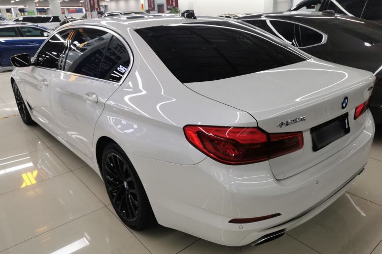 Used BMW 5 Series New Energy 2020 530Le Luxury Package Rear Left 45 Deg