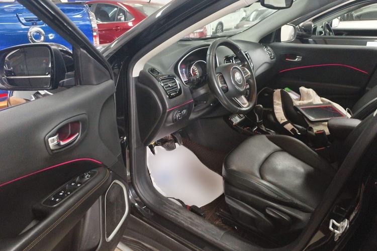 Used Jeep Compass 2019 220T Automatic Family Edition