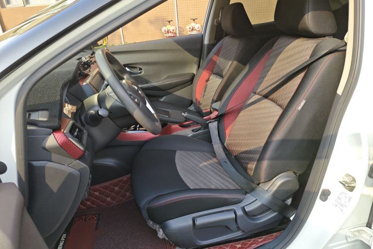 Used Nissan Lannia 2016 1.6L CVT Smart Cool Edition Left Front Seat