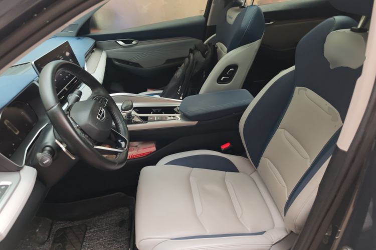 Used Geely Auto Preface 2021 2.0TD Flagship Edition Left Front Seat