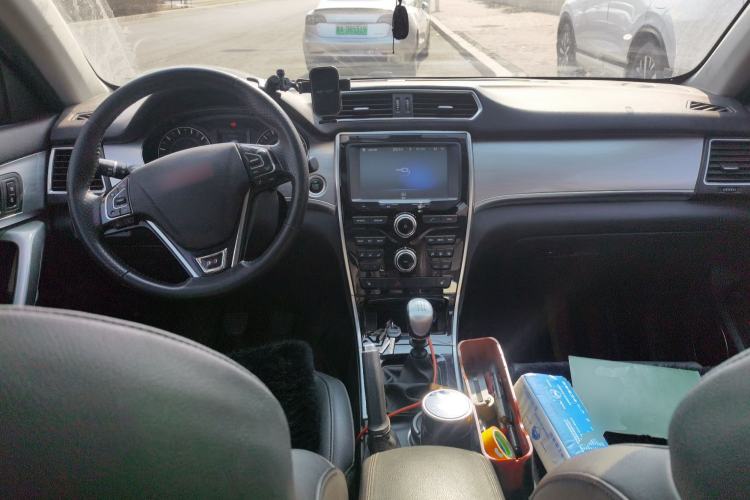 Used Haval H2 2014 1.5T Manual Two-Wheel Drive Elite Edition