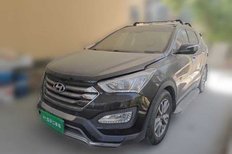 Used Hyundai Santa Fe 2013 2.0T Automatic All-Wheel Drive Top Trim