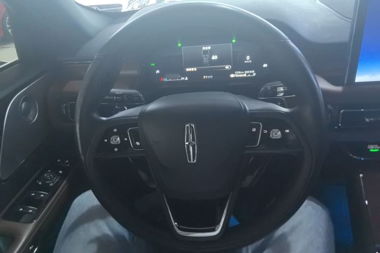 Used Lincoln Aviator 2020 3.0T V6 All-Wheel Drive Executive Version
