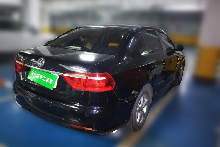 Used Volkswagen Lavida 2013 Revised Classic 1.6L Manual Fashion Edition