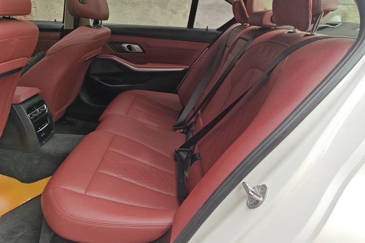 Used BMW i3 2022 eDrive 35 L
