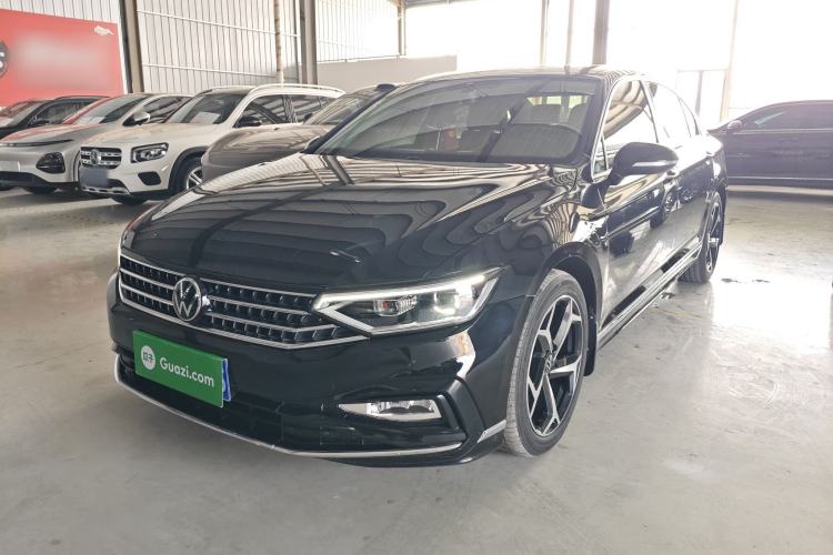 Used Volkswagen Magotan 2023 2 Million Units Limited Edition 330TSI DSG Leading Version
