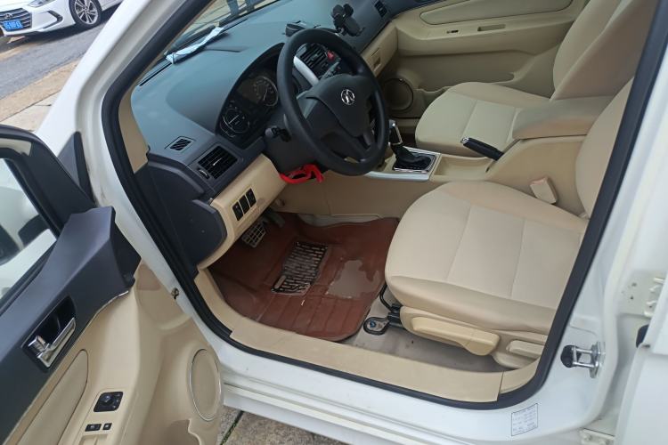 Used BAIC Senova D20 2015 Hatchback 1.5L Automatic Lotte Edition