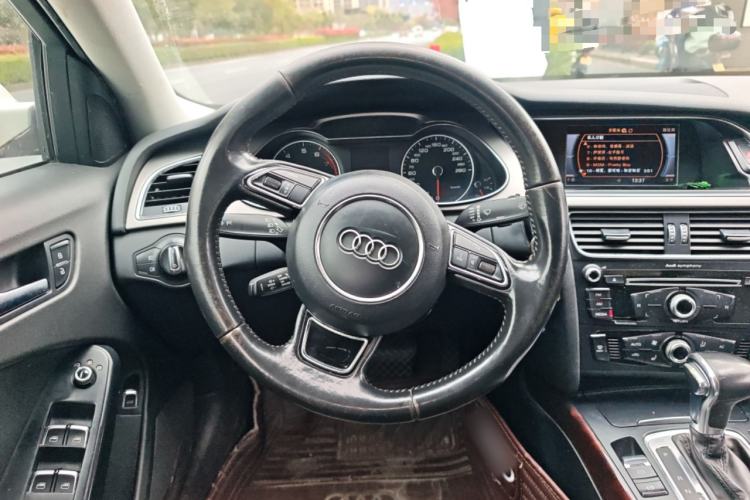 Used Audi A4L 2013 35 TFSI Automatic Comfort Model