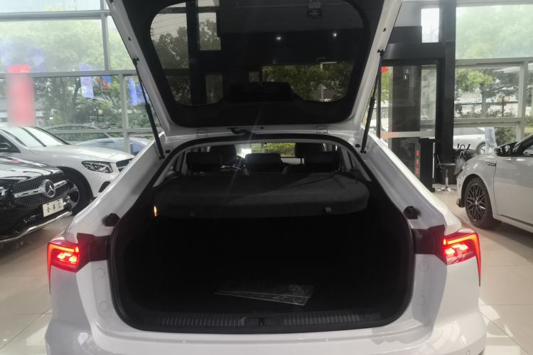 Used Bestune B70 2022 Third Generation 1.5T Automatic Enjoyment Version
