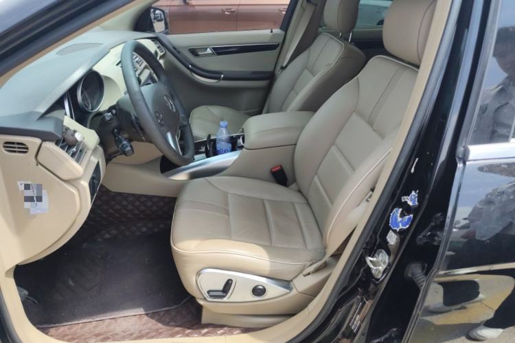 Used Mercedes-Benz R-Class 2014 R 320 4MATIC Luxury Model
