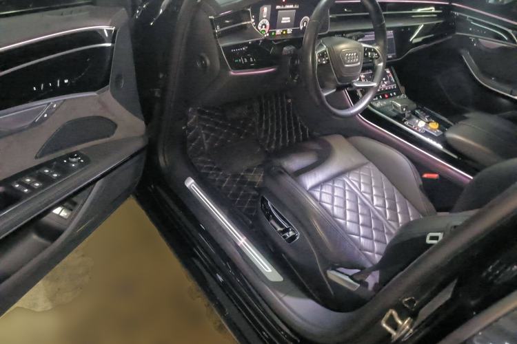 Used Audi A8 New Energy 2022 A8L 60 TFSIe quattro Collection Edition
