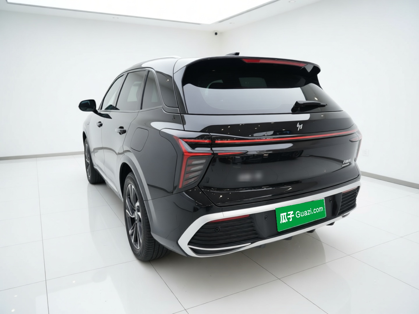 Hongqi HS3 PHEV 2025 Model 117km Jingwei Edition — снимка 4