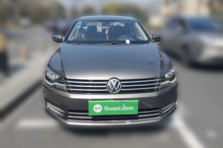 Used Volkswagen Bora 2013 1.6L Manual Fashion Edition
