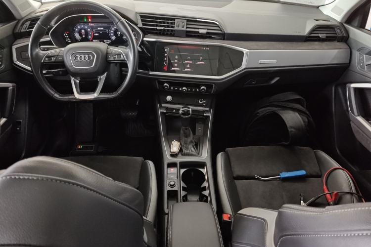 Used Audi Q3 2020 35 TFSI Fashion Dynamic Model
