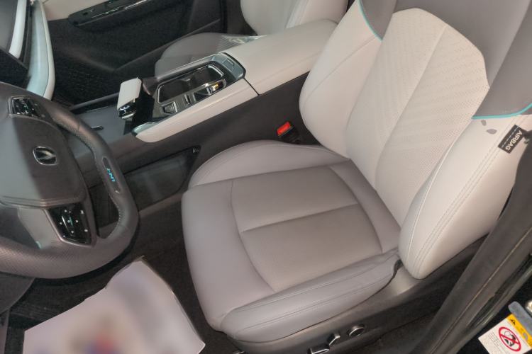 Used CHANGAN UNI-T 2023 2nd Generation 1.5T Flagship Version Left Front Seat