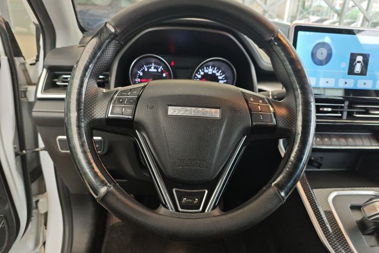 Used Haval M6 2021 PLUS 1.5T DCT Elite Smart Connectivity Model
