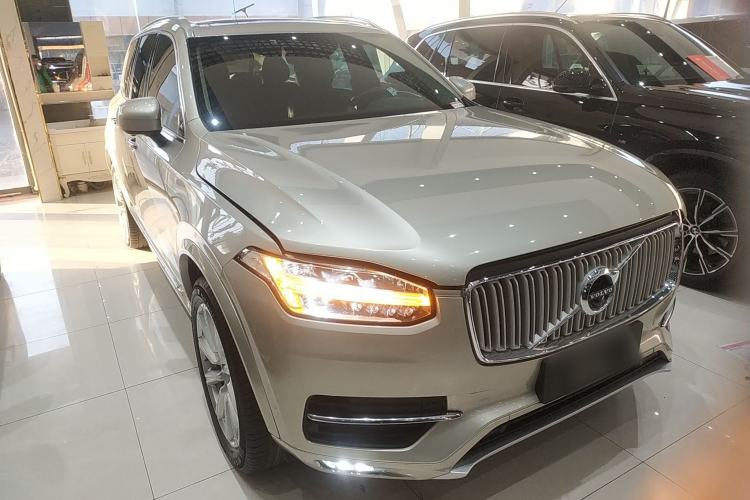 Used Volvo XC90 2019 T6 Zhiyi Edition 7-Seater China VI Standard