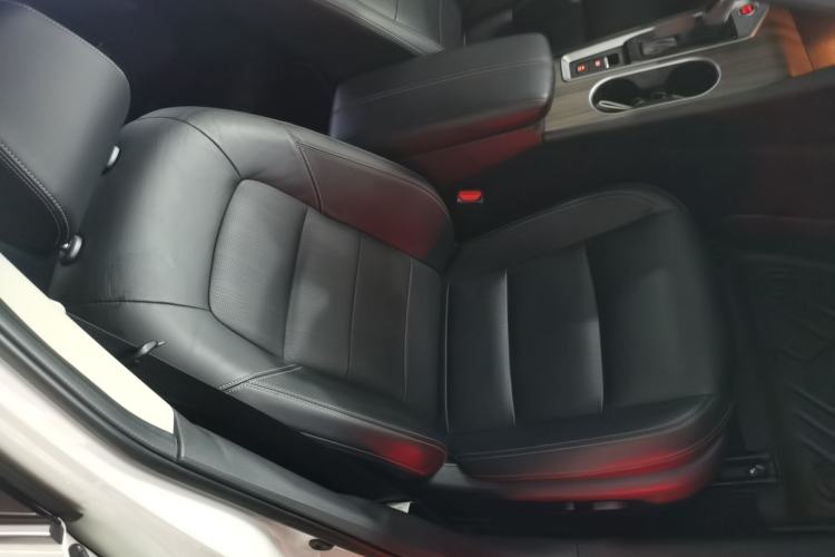 Used Nissan Teana 2021 2.0L XL Comfort Edition Right Front Seat