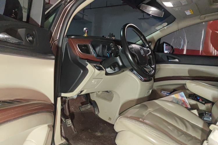 Used Buick GL8 2015 2.4L Luxury Business Premium Edition