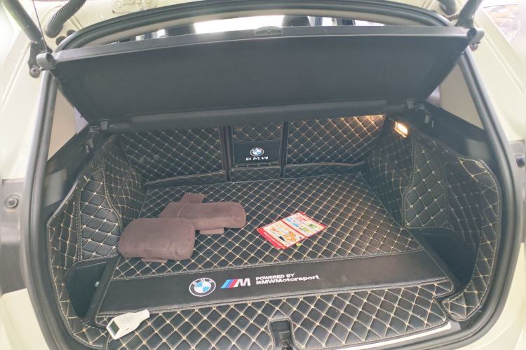 Used BMW X1 2022 sDrive25Li Leading Model Trunk