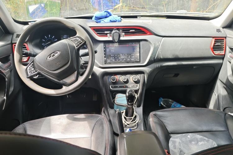 Used Chery Tiggo 3 2016 1.6L Manual Fashion Edition Center Console